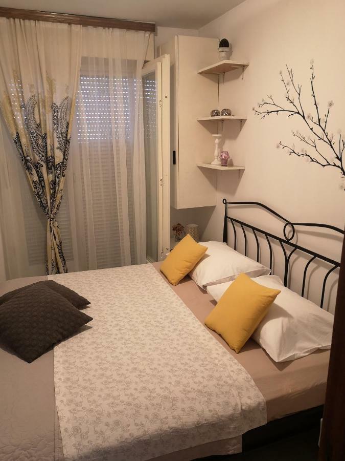 자다르 Apartman Mera 아파트 외부 사진